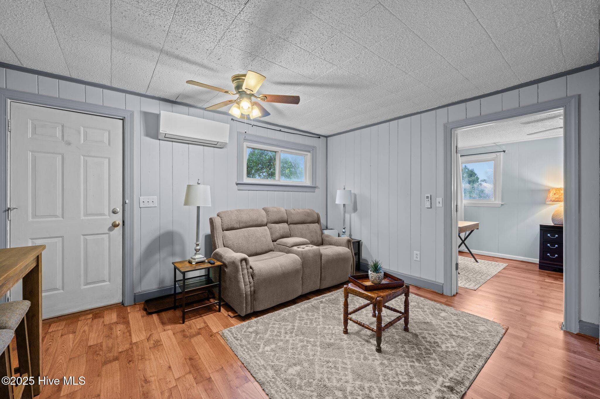 Quadruplex at 411 George Street 4, New Bern, NC 28560, photo 2 of 18