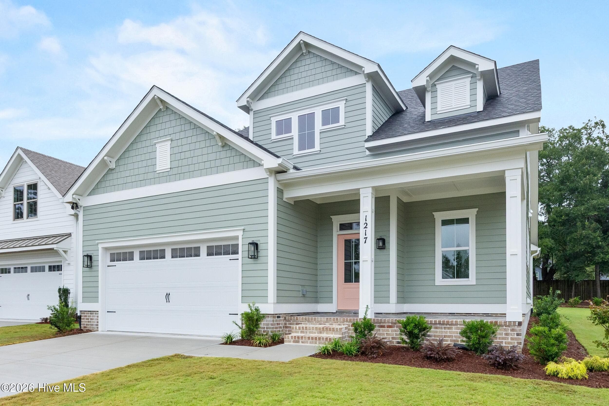 Single Family Residence at 1217 Rockhill Road, Castle Hayne, NC 28429, photo 2 of 75