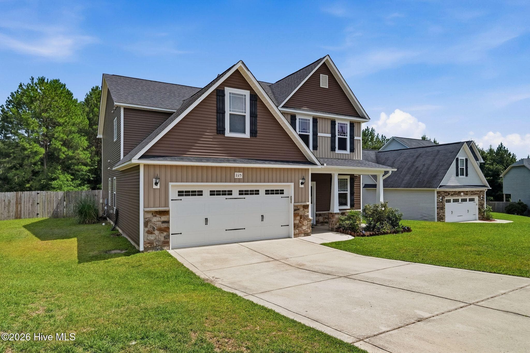 Single Family Residence at 225 Winder Way, Carthage, NC 28327, photo 2 of 50