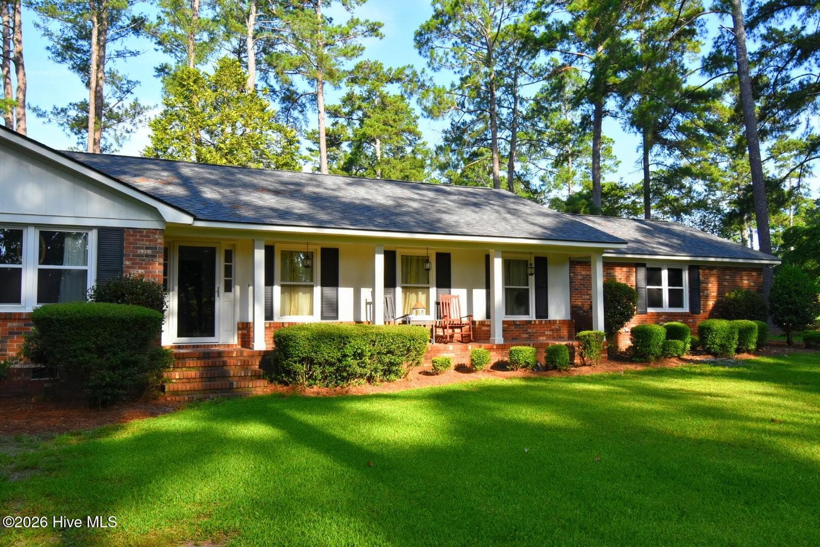 Covered fornt porch - 13 Farrington Way, North Augusta, SC 29860