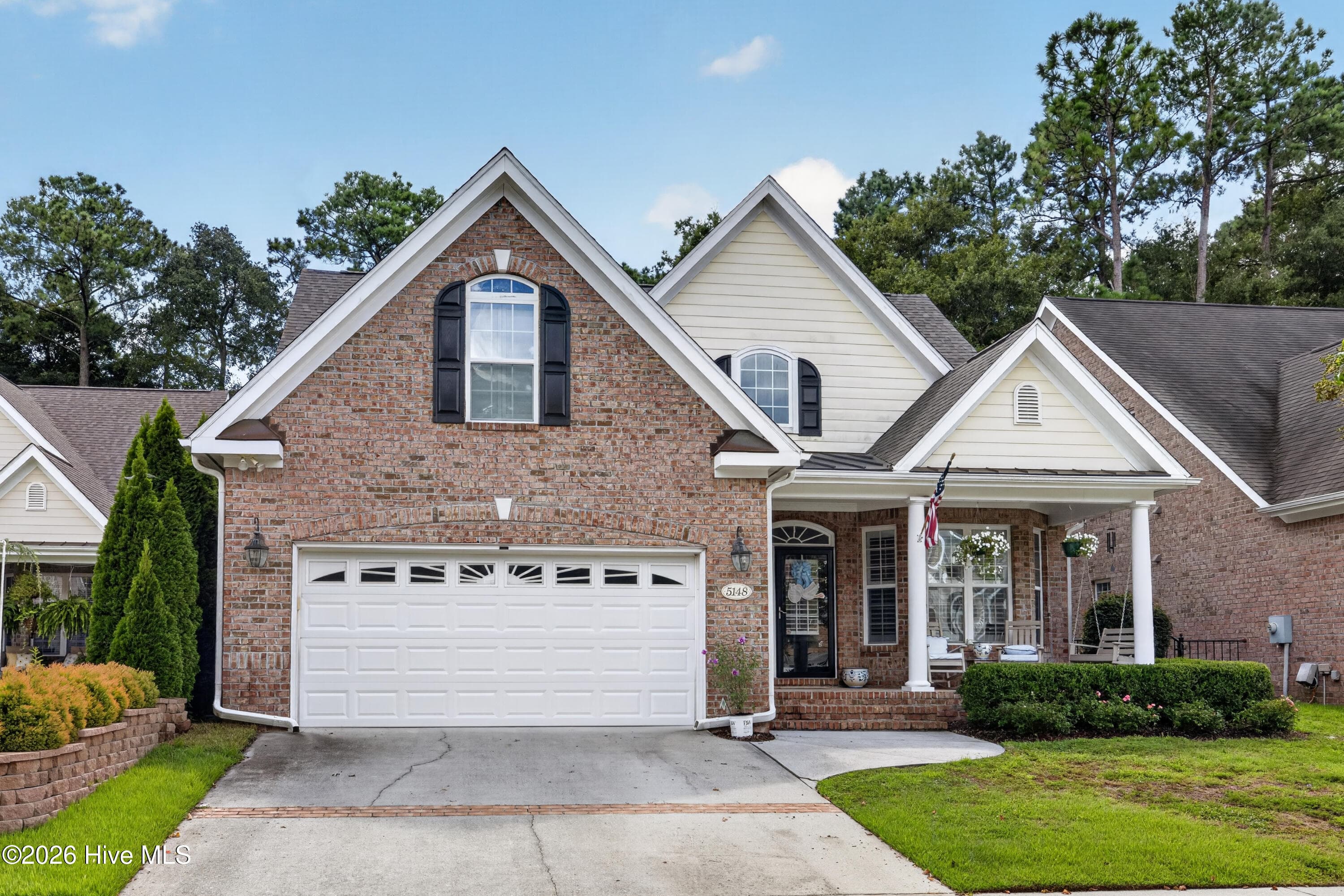 Single Family Residence at 5148 Somersett Lane, Wilmington, NC 28409, photo 3 of 45