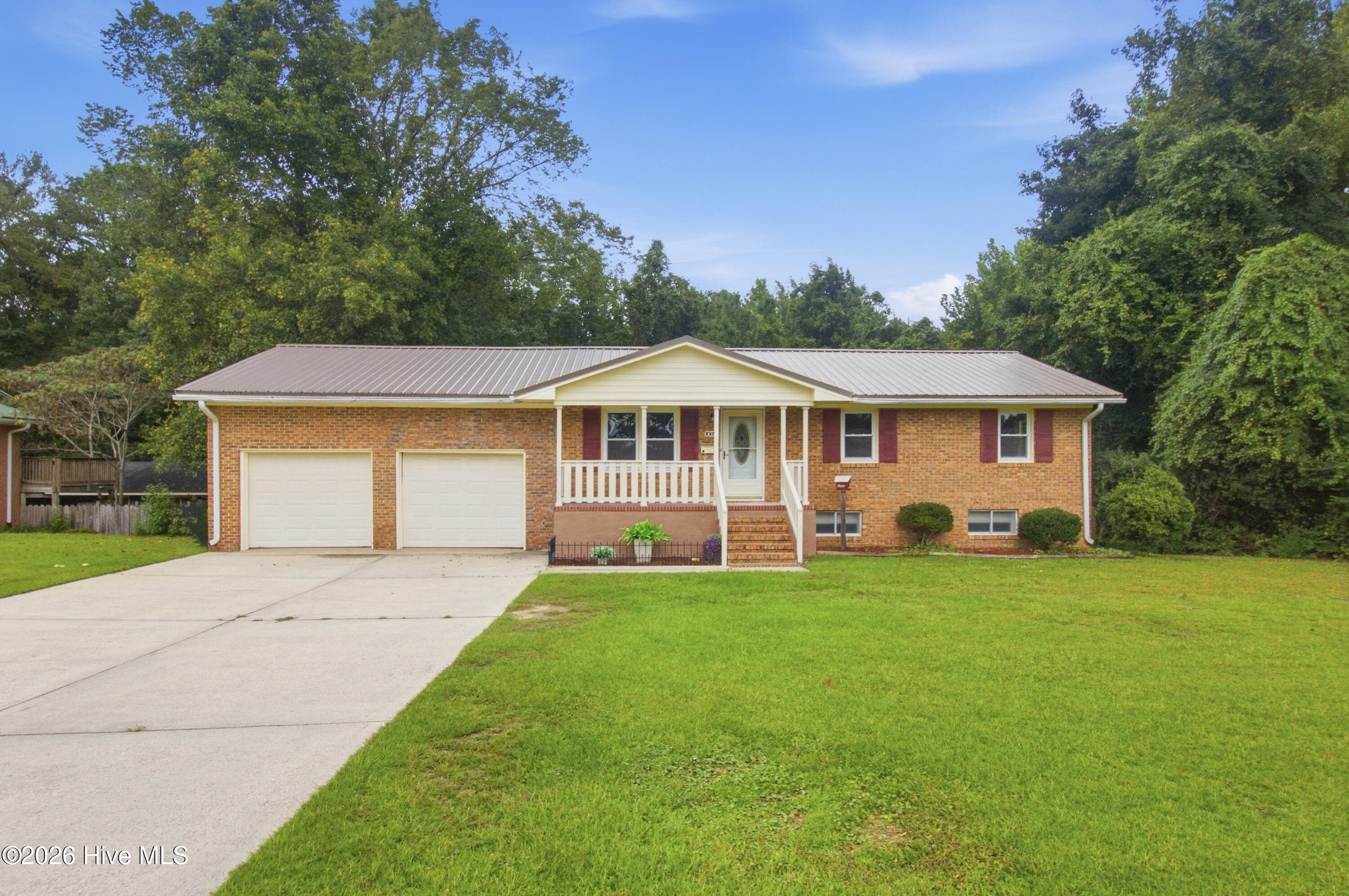 Single Family Residence at 237 Hollywood Boulevard, Havelock, NC 28532, photo 18 of 98