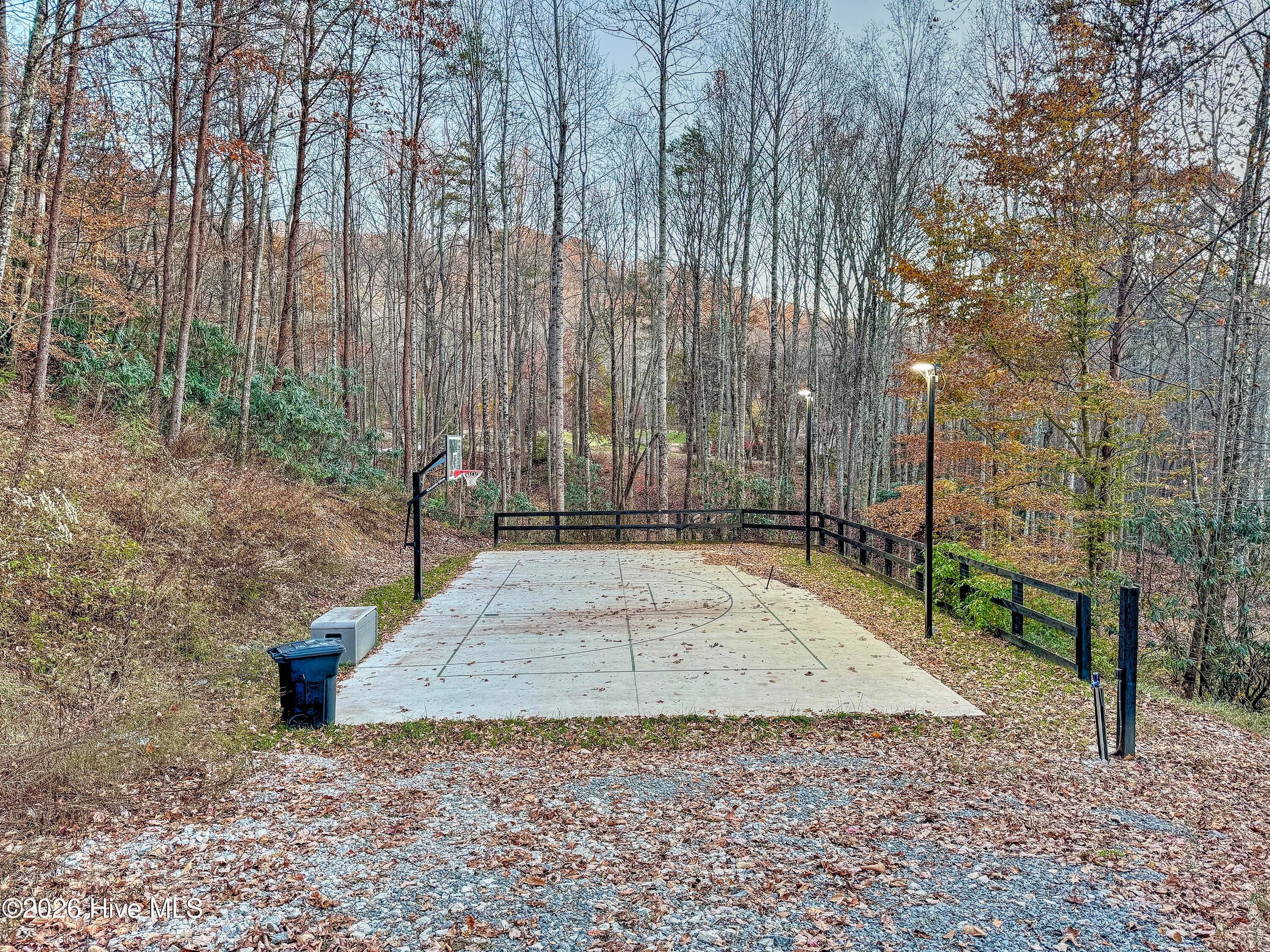 Pickleball courts by common area - 168 Laramie Heights, Andrews, NC 28901