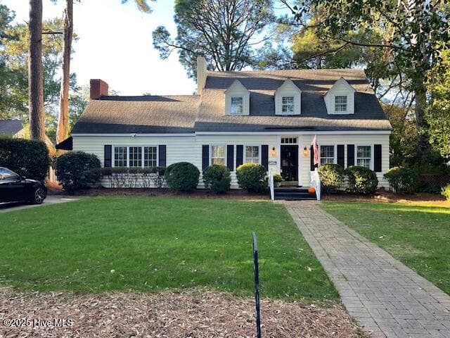 Single Family Residence at 304 Mount Vernon Drive NW, Wilson, NC 27893, photo 4 of 30