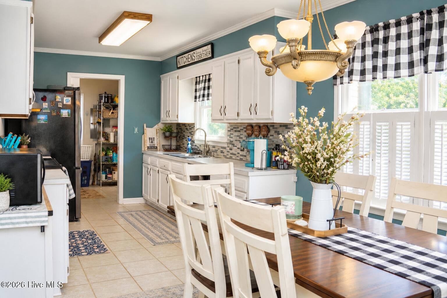 Single Family Residence at 124 Country Place, Washington, NC 27889, photo 11 of 29