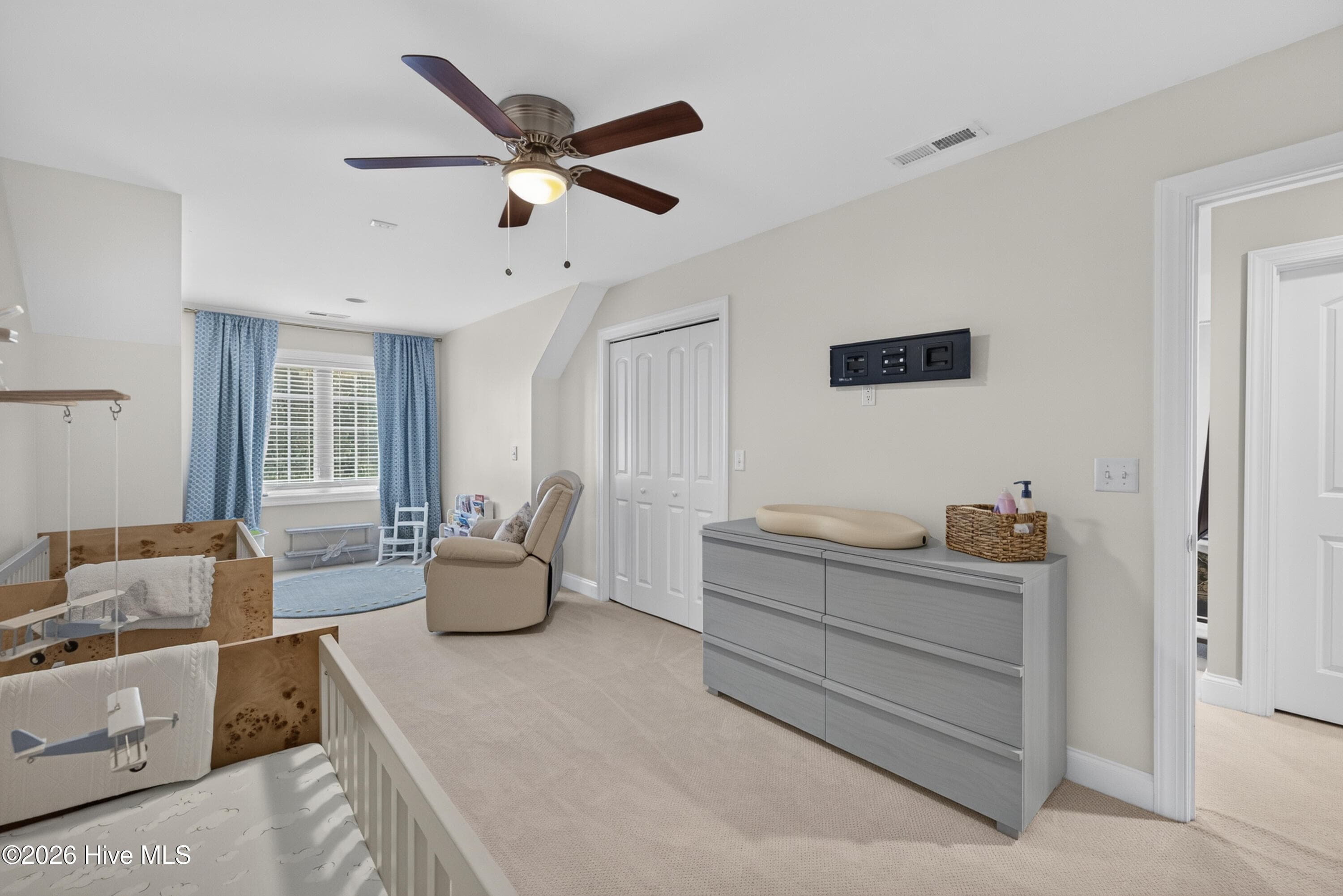 Single Family Residence at 5148 Somersett Lane, Wilmington, NC 28409, photo 33 of 45