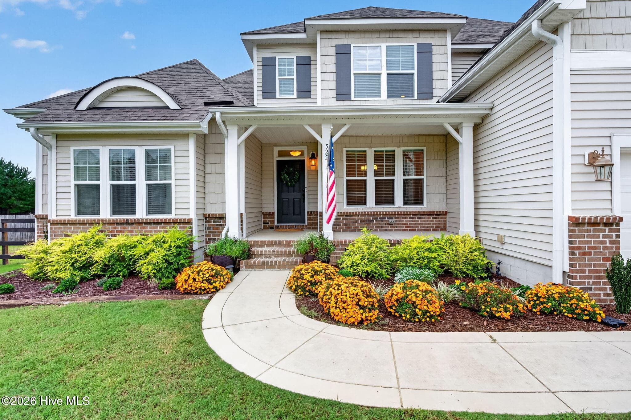 Single Family Residence at 525 Daylily Court, Carthage, NC 28327, photo 2 of 49