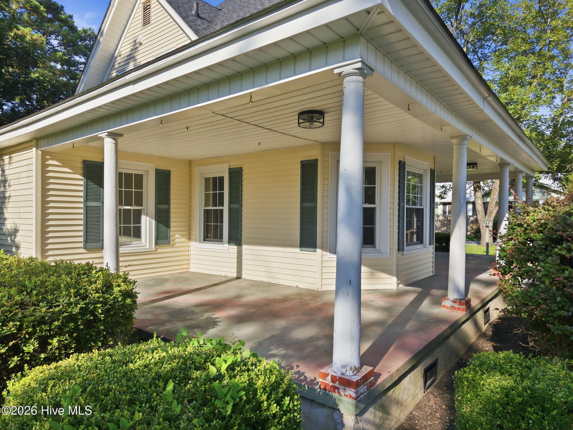 Single Family Residence at 296 Fourth Street, Ayden, NC 28513, photo 5 of 57