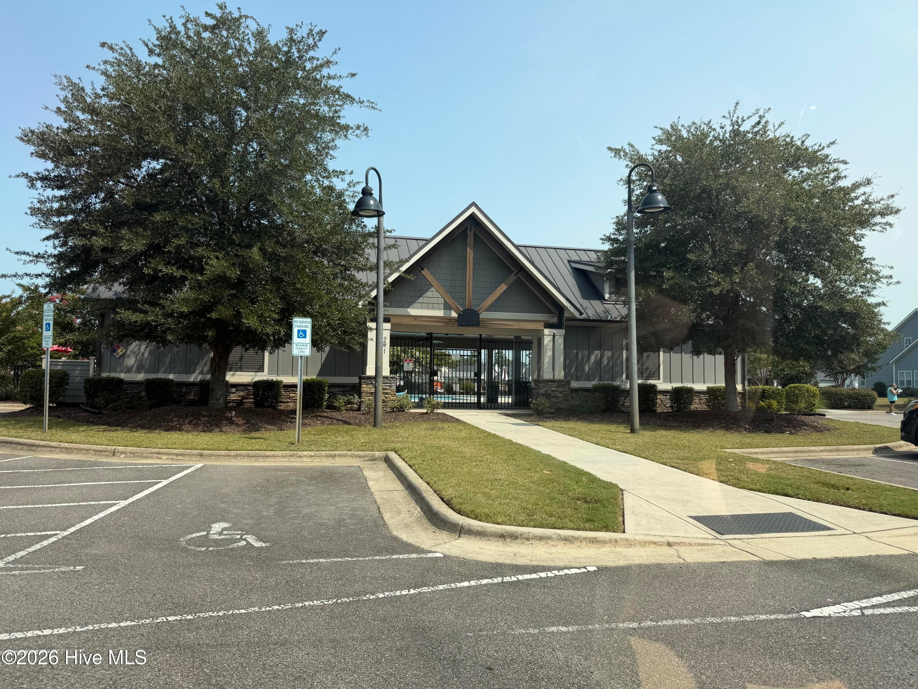 Single Family Residence at 2528 Lakeside Circle, Wilmington, NC 28401, photo 71 of 80