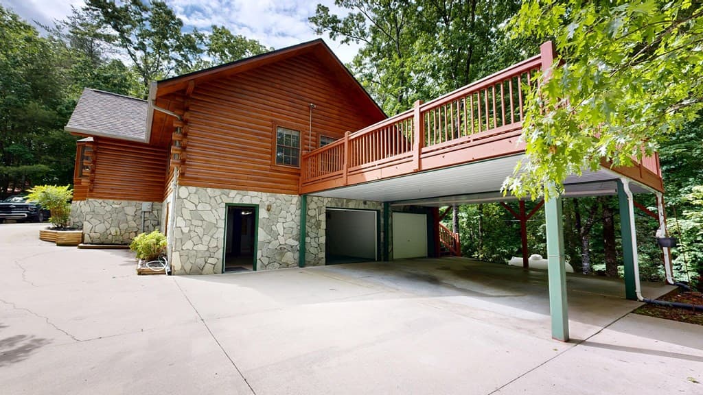 Single Family Residence at 118 Laurel Ridge Lane, Murphy, NC 28906, photo 30 of 32