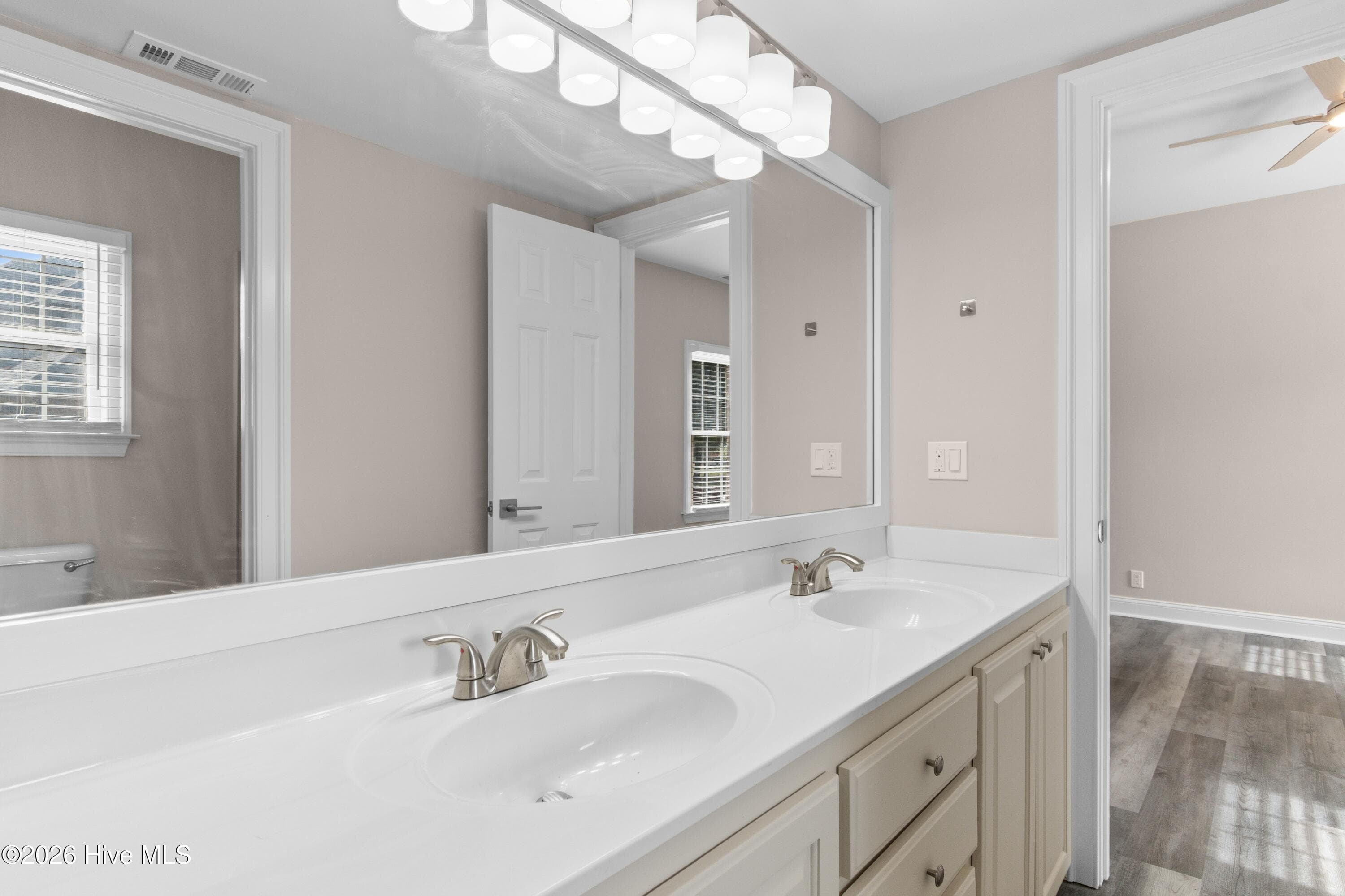 Single Family Residence at 1308 Harbour Watch SW, Calabash, NC 28467, photo 24 of 63