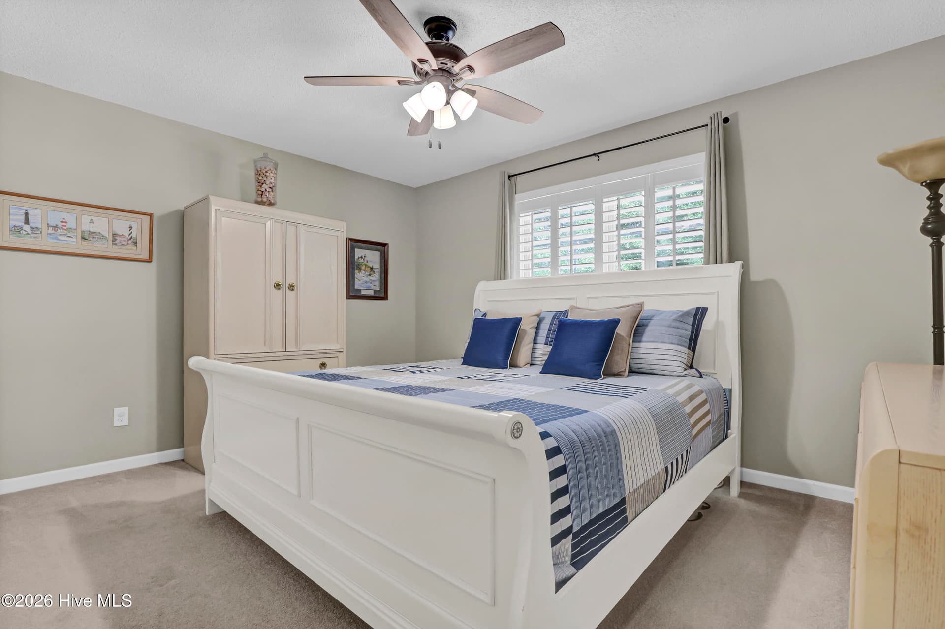 Single Family Residence at 645 Sawgrass Road, Hampstead, NC 28443, photo 23 of 47