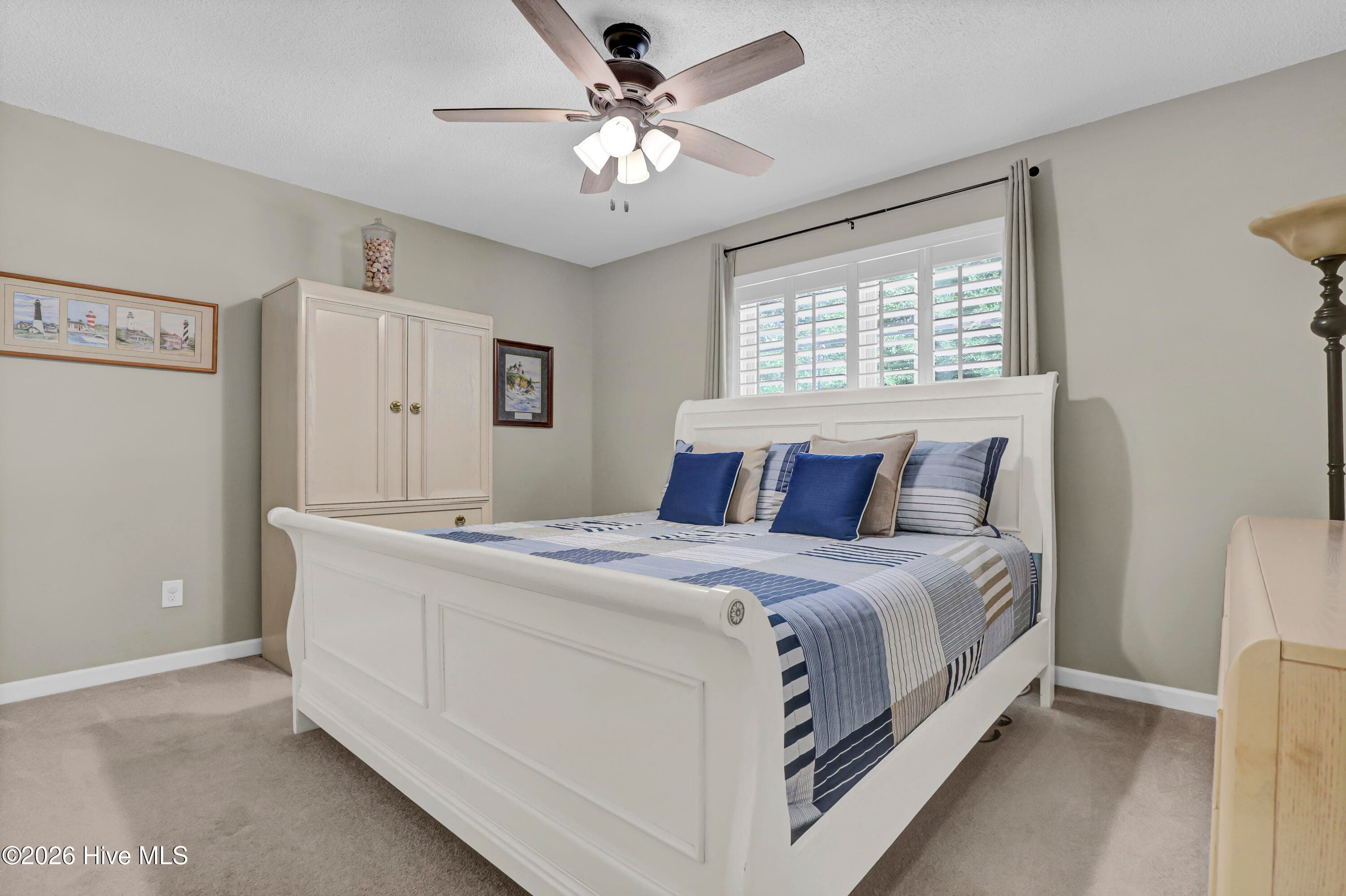 Single Family Residence at 645 Sawgrass Road, Hampstead, NC 28443, photo 23 of 47