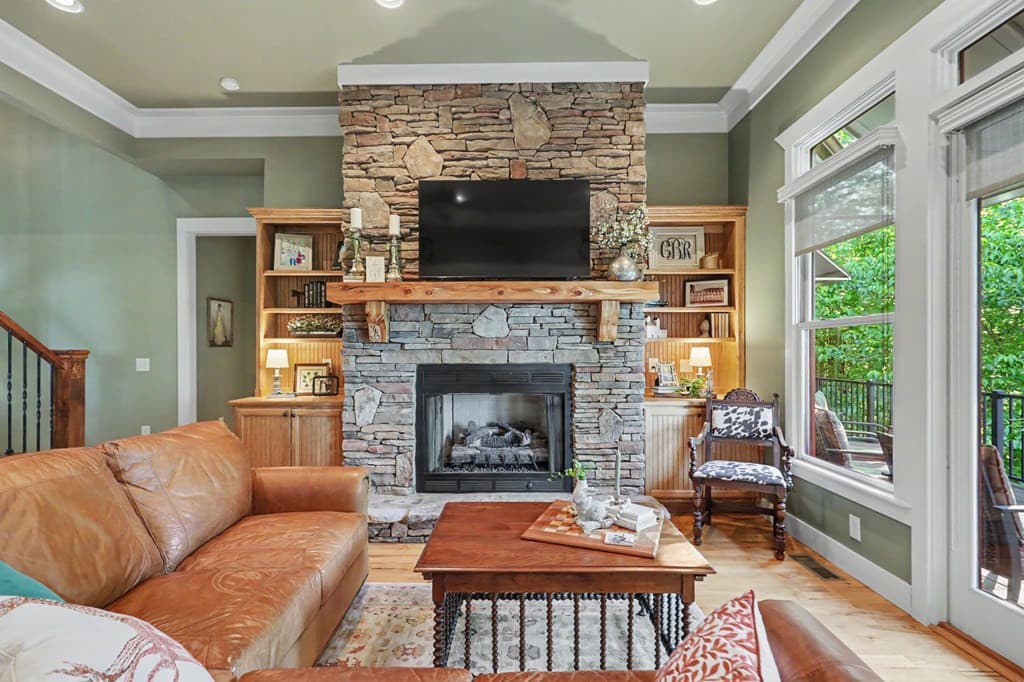 Single Family Residence at 41 Elm Court, Murphy, NC 28906, photo 12 of 75