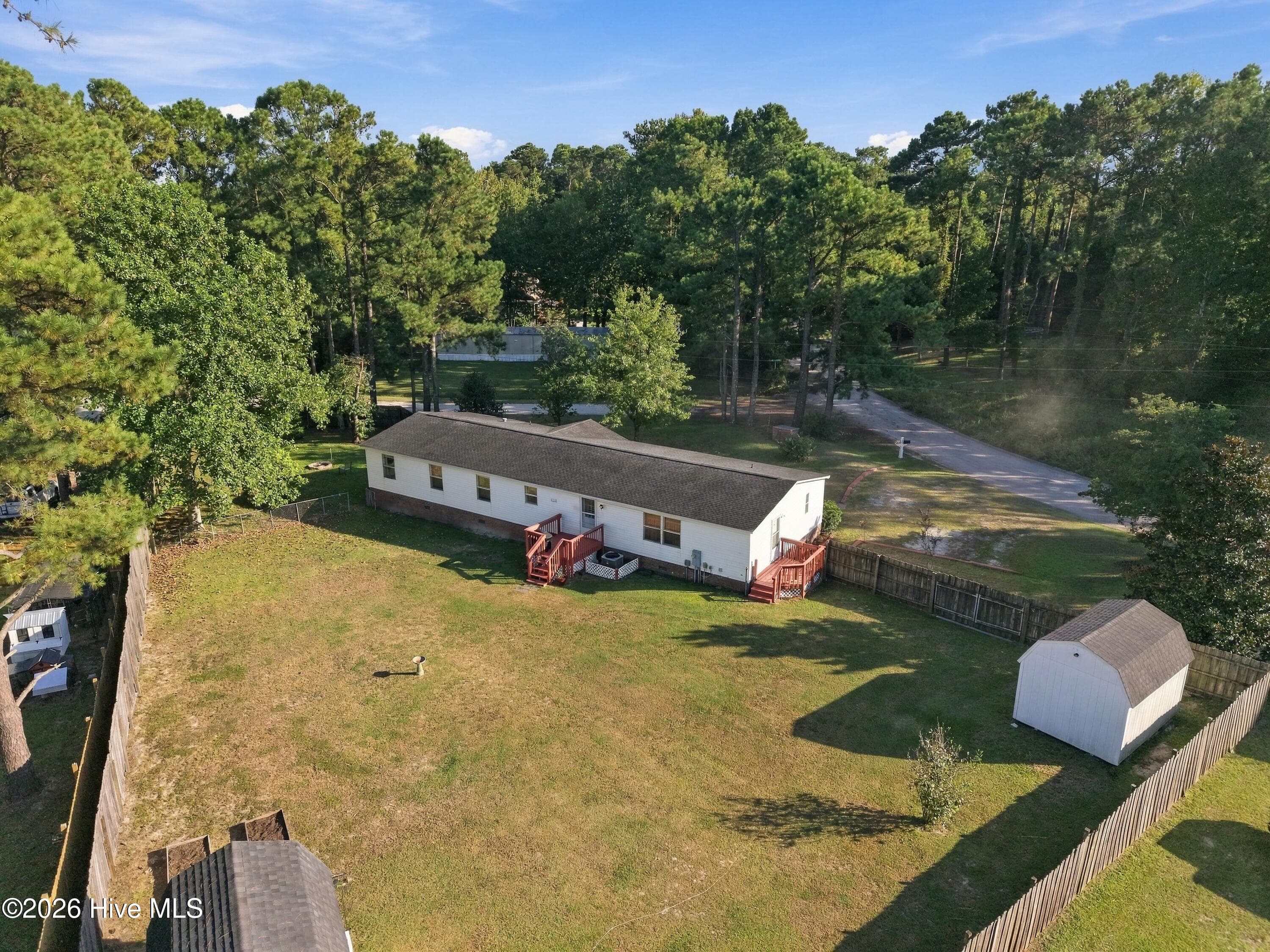 Manufactured Home at 683 Bay Harbor Drive, Hampstead, NC 28443, photo 33 of 40