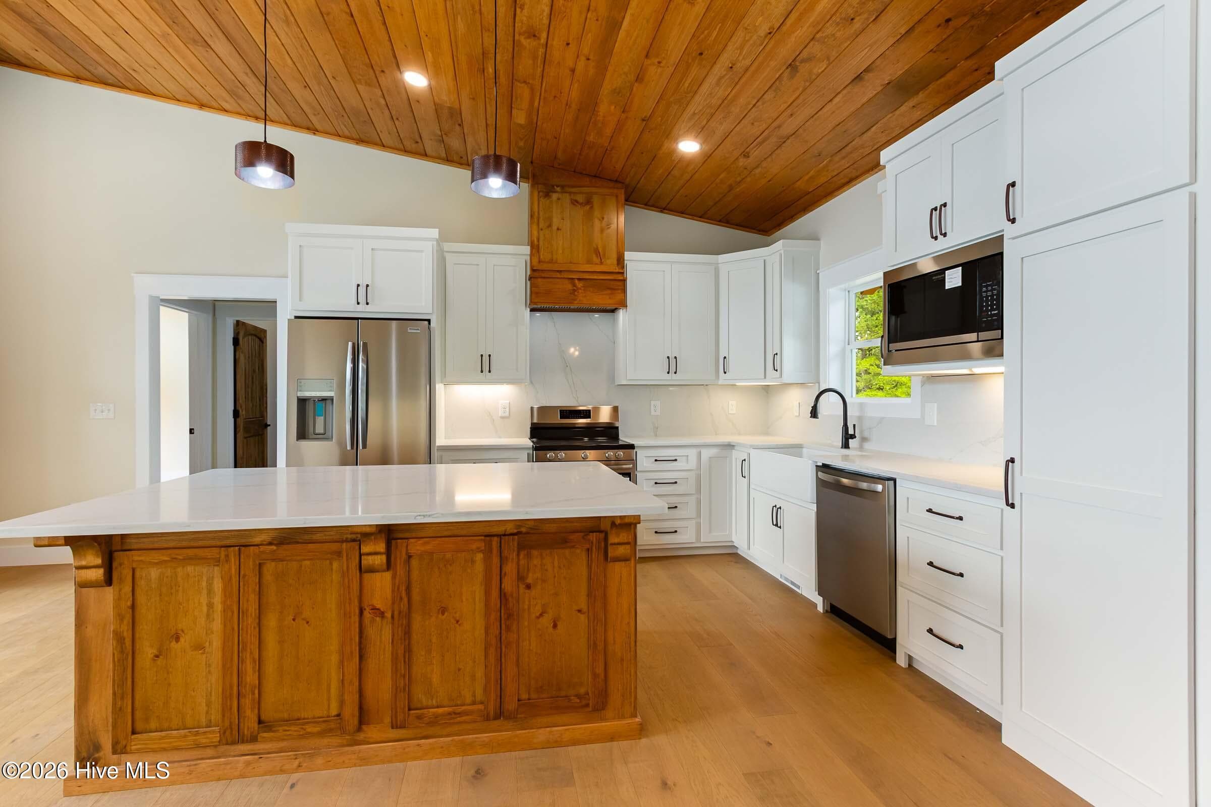 Single Family Residence at 72 Hickory Nut Lane, Murphy, NC 28906, photo 10 of 57