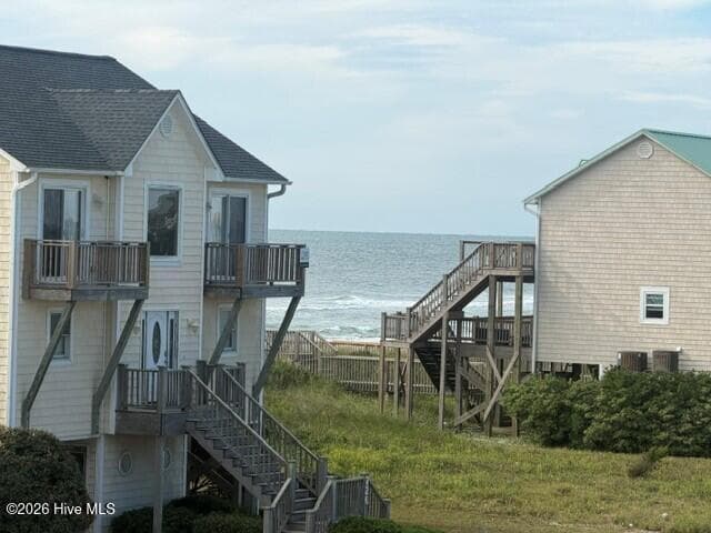 Single Family Residence at 735 Dune Ridge Court, Surf City, NC 28445, photo 35 of 37