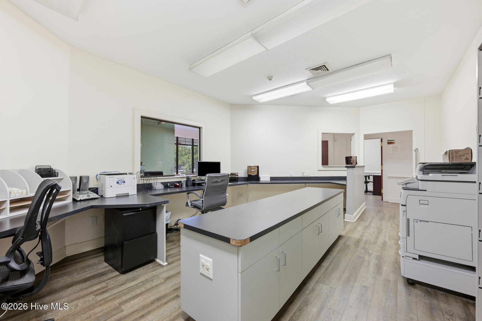 Commercial Sale at 612 Mccarthy Boulevard B, New Bern, NC 28562, photo 43 of 60