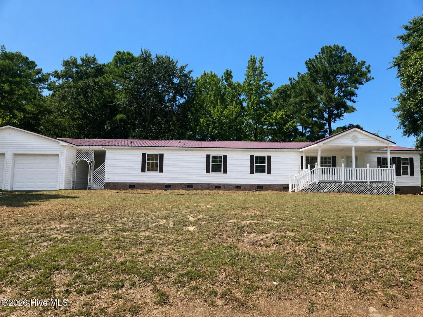 Manufactured Home at 138 River Oaks Drive, Stella, NC 28582, photo 2 of 4