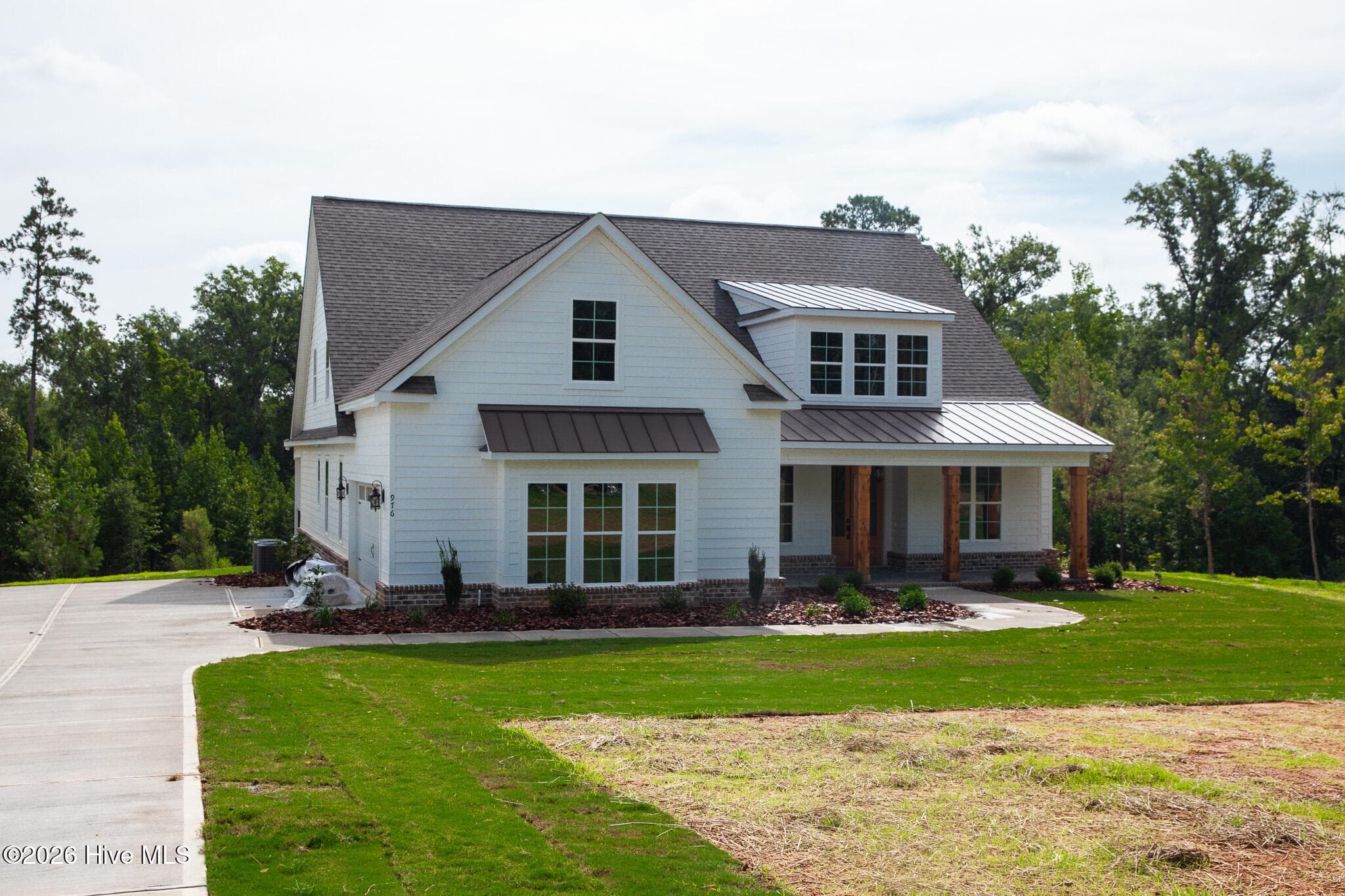 Single Family Residence at 976 Fairbourne Drive, Grovetown, GA 30813, photo 6 of 59
