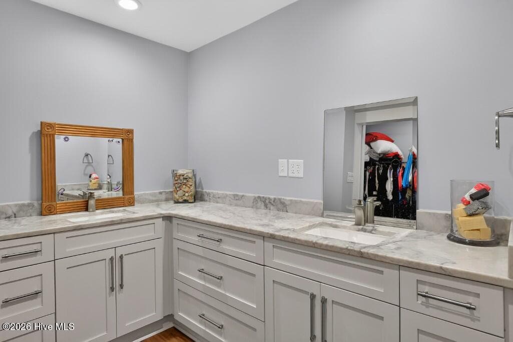 Single Family Residence at 1465 B Street, New Bern, NC 28560, photo 11 of 36