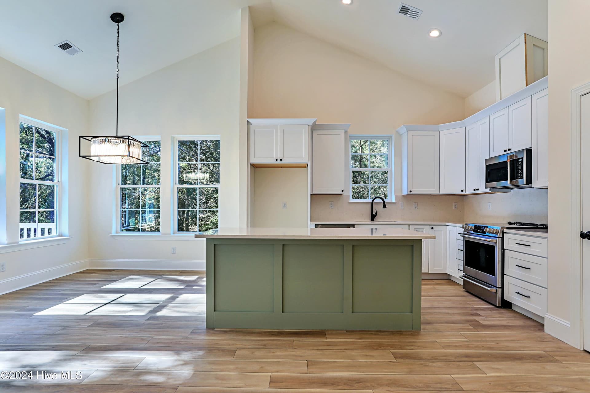 Single Family Residence at 3375 Sandridge Lane SW, Supply, NC 28462, photo 20 of 73