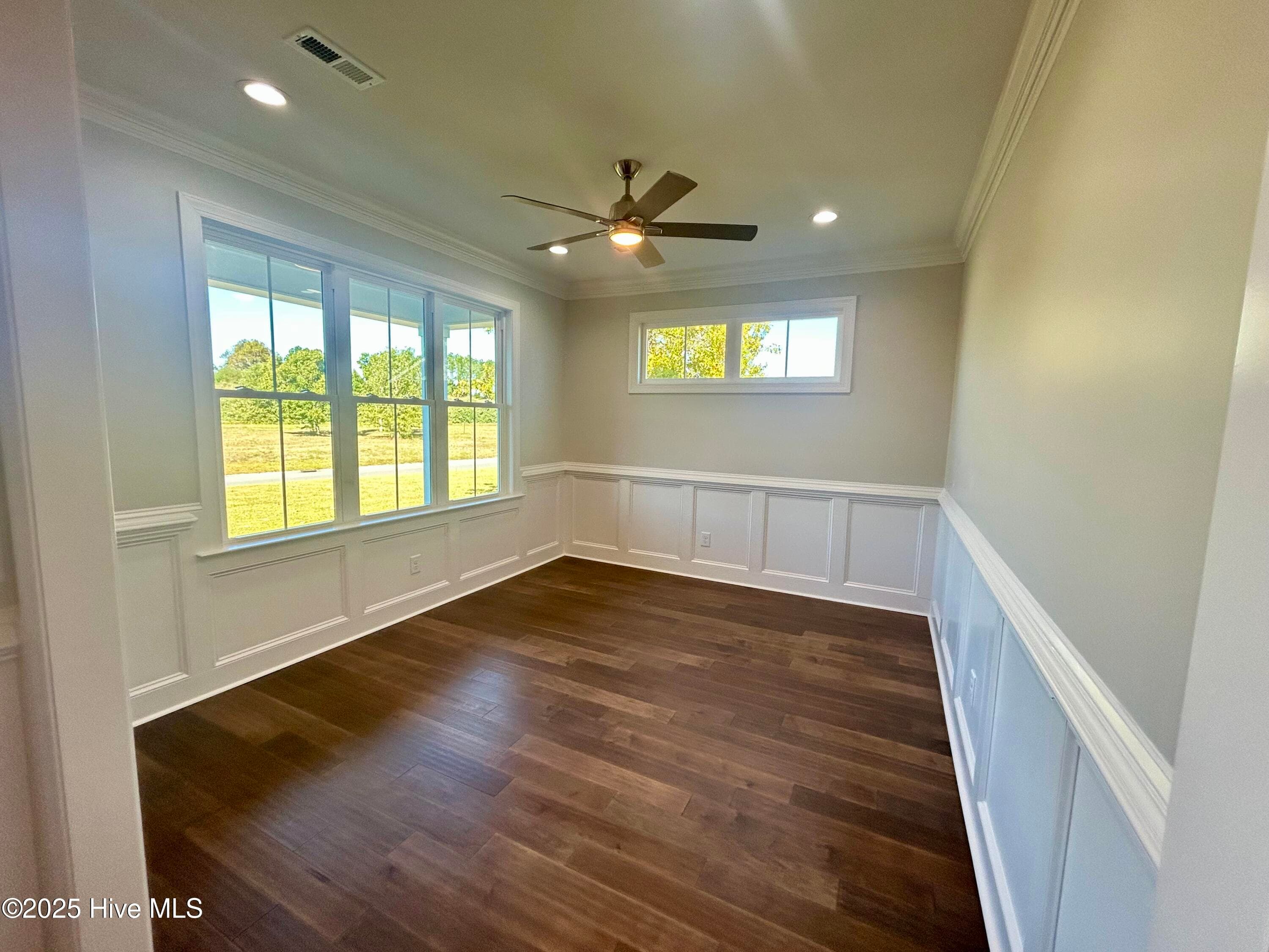 Single Family Residence at 141 Sycamore Lakes Drive, Wallace, NC 28466, photo 41 of 101