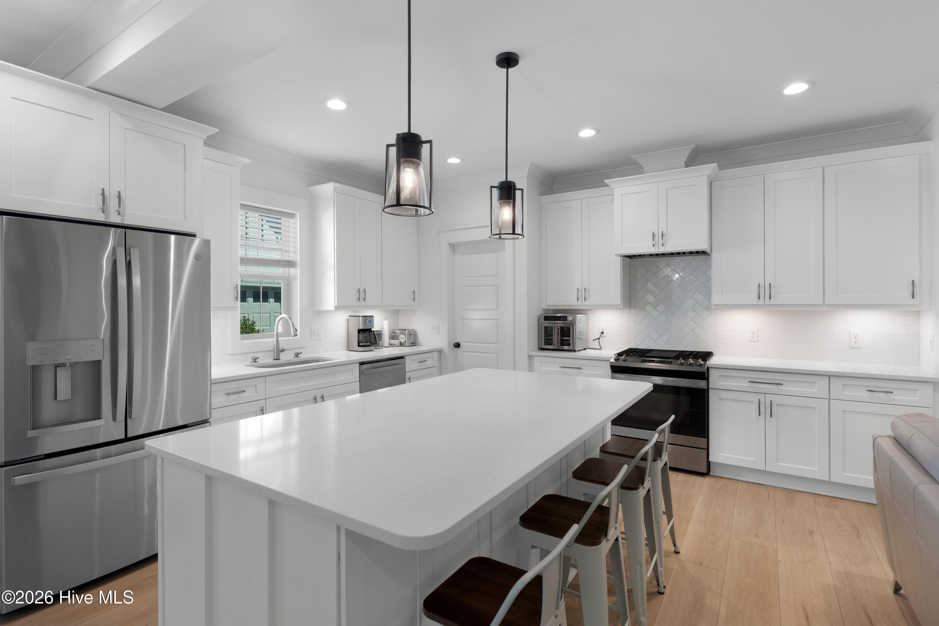 Single Family Residence at 320 Summerhouse Drive, Holly Ridge, NC 28445, photo 11 of 55