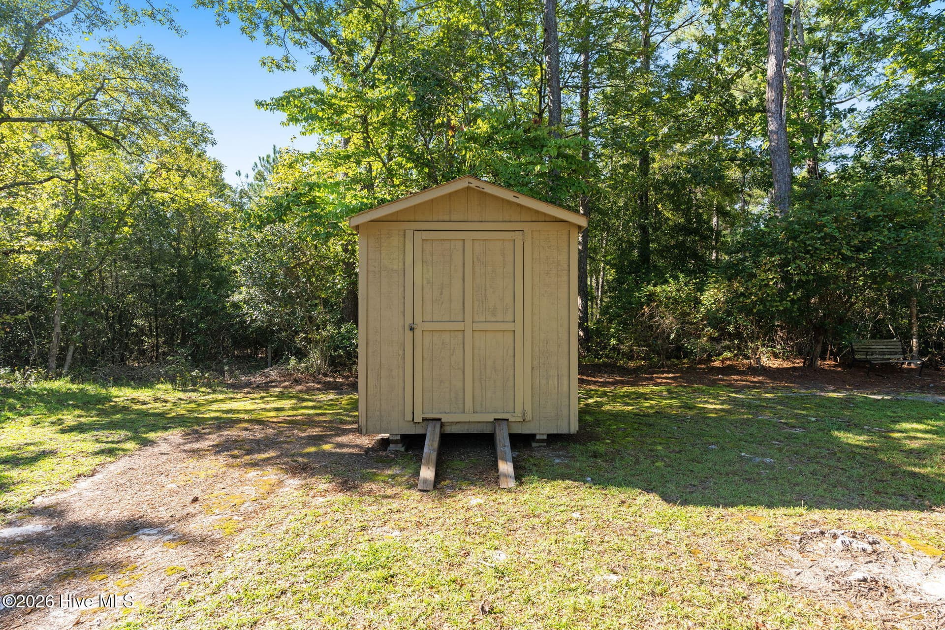 Manufactured Home at 1178 Madera Place SW, Supply, NC 28462, photo 27 of 41