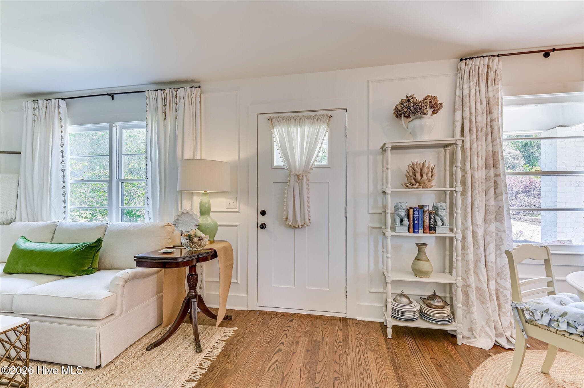 Single Family Residence at 1121 Ridgecrest Avenue, North Augusta, SC 29841, photo 6 of 42