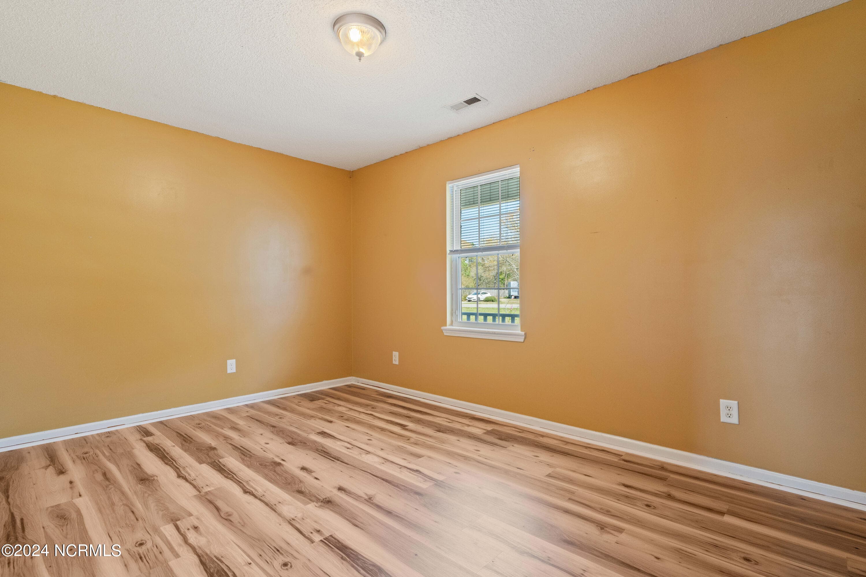 Single Family Residence at 251 Bannermans Mill Road, Richlands, NC 28574, photo 11 of 19
