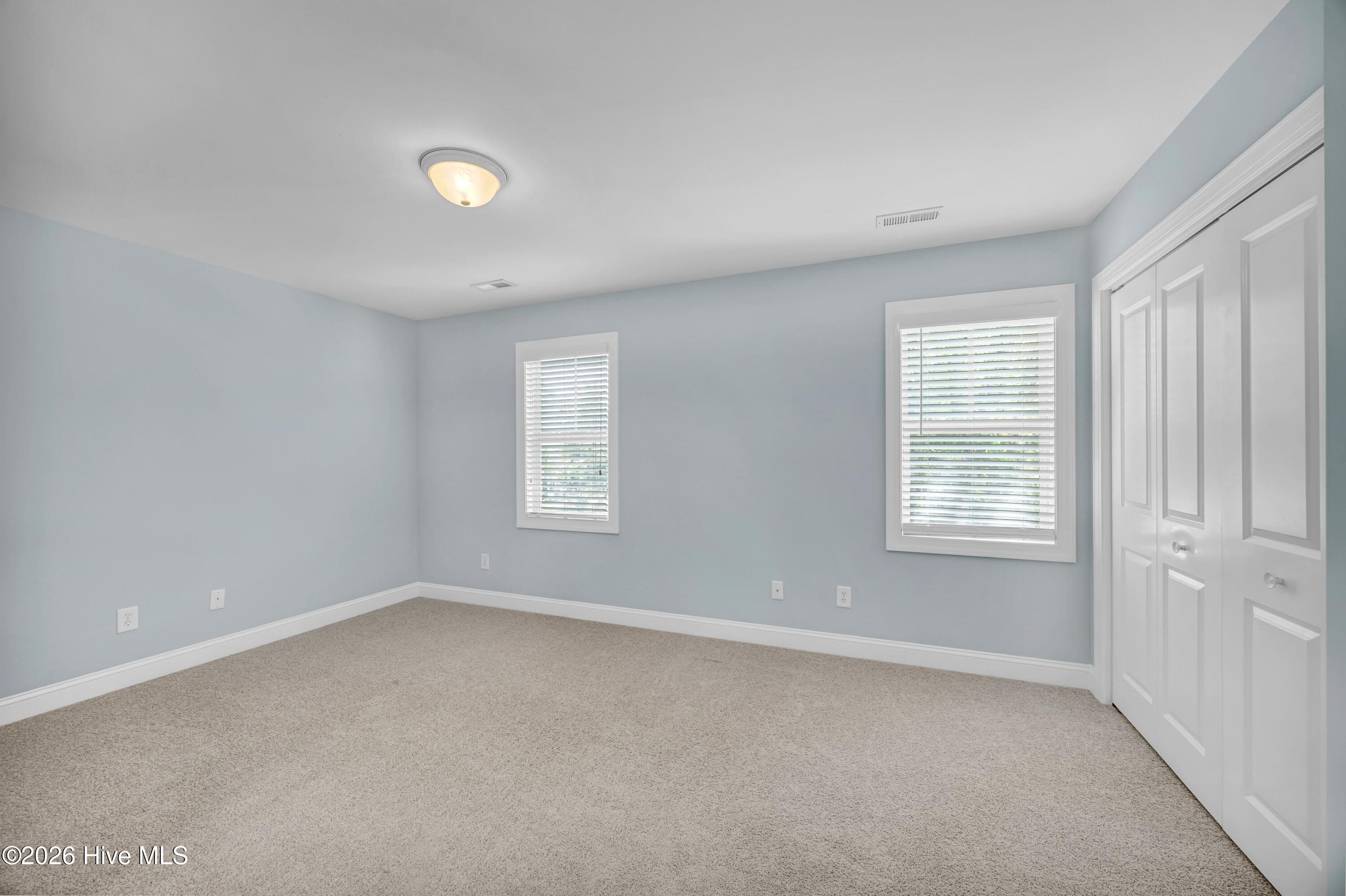 Condominium at 131 Myrtle Avenue, Wilmington, NC 28403, photo 17 of 24