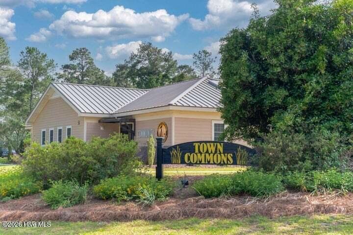 River Bend - 23 Harbour Walk, New Bern, NC 28562