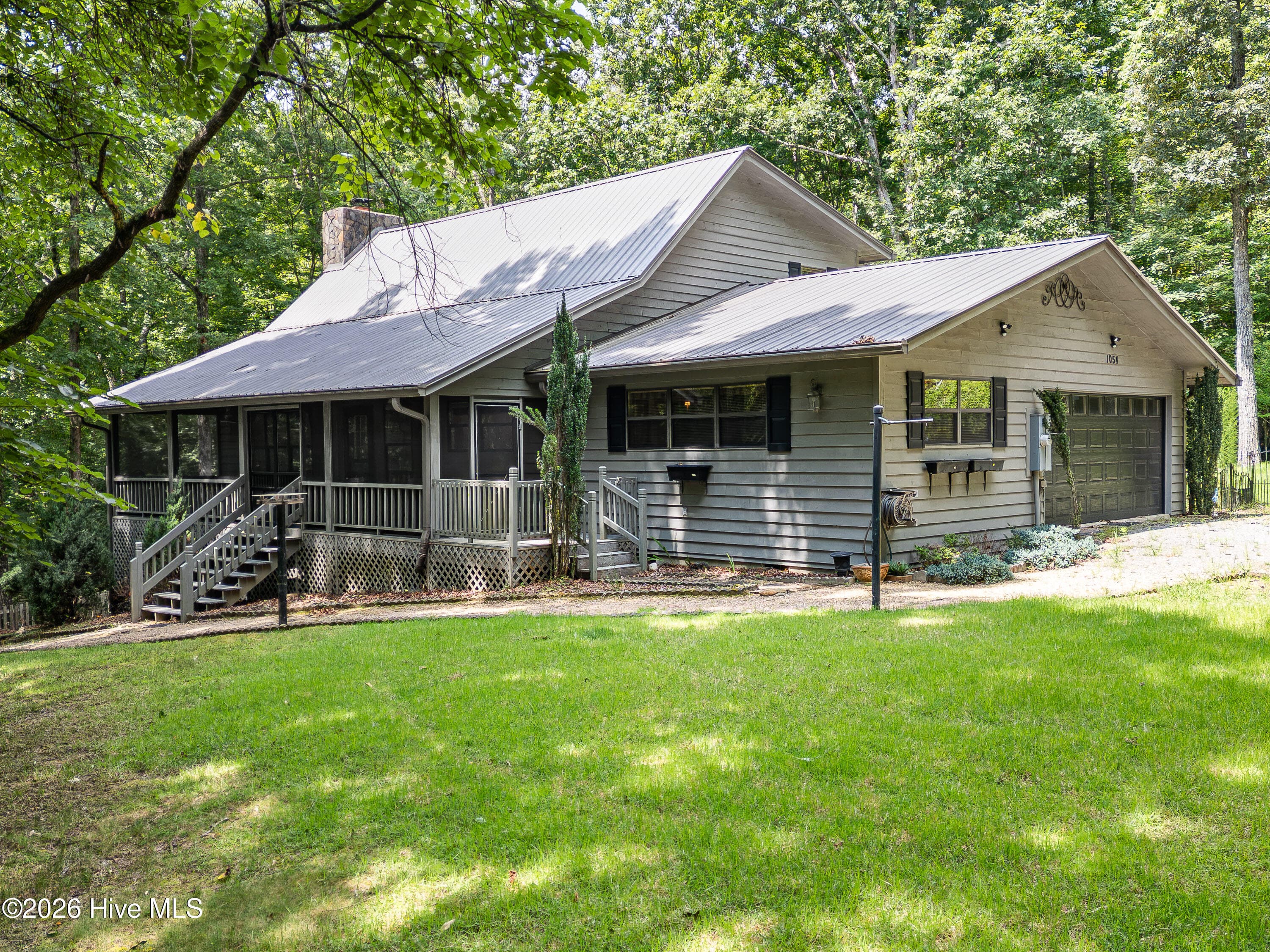 1054 Dickey Road, Murphy, NC 28906