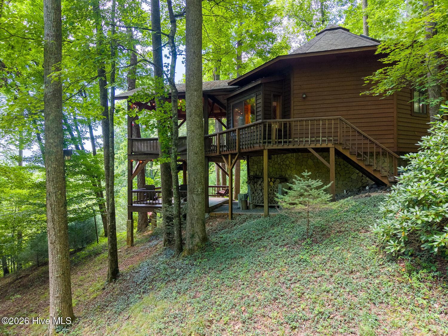 Single Family Residence at 204 Mountain Laurel Drive, Bryson City, NC 28713, Bryson City, photo 52 of 73
