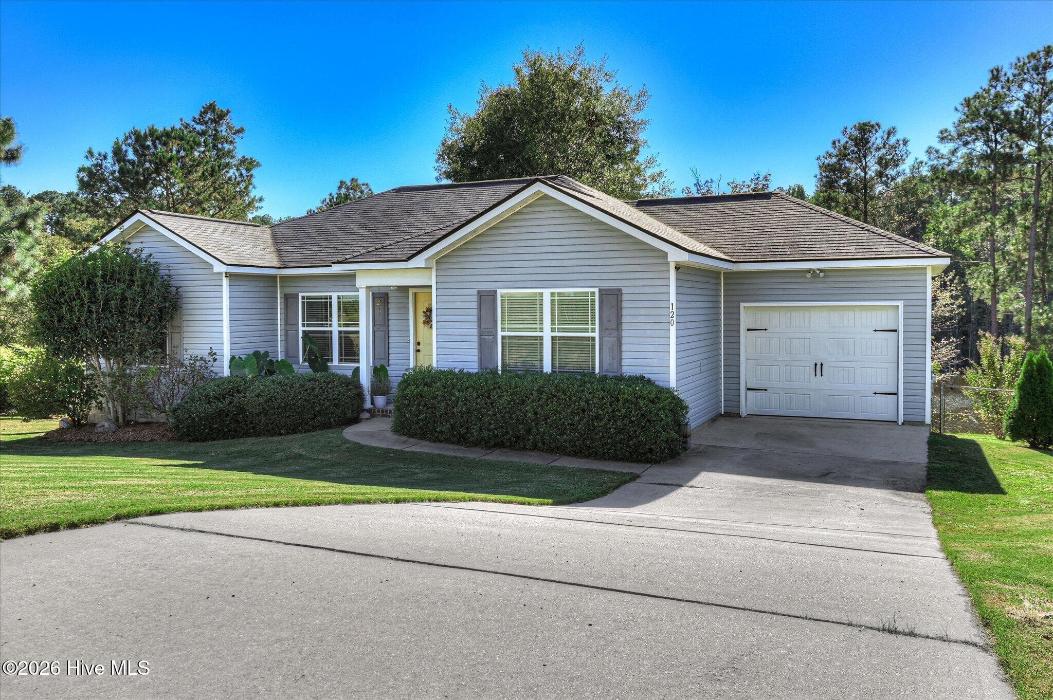 Single Family Residence at 120 Running Creek Drive, North Augusta, SC 29860, photo 3 of 45