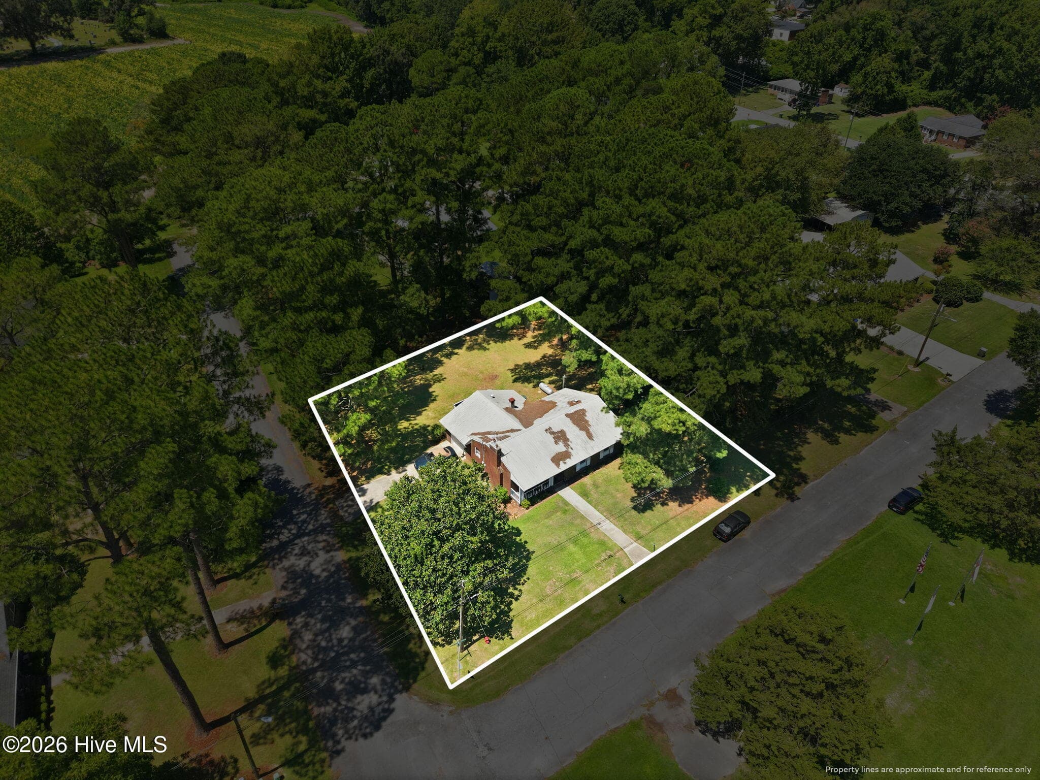 Single Family Residence at 4280 SE College Street, Ayden, NC 28513, photo 4 of 35