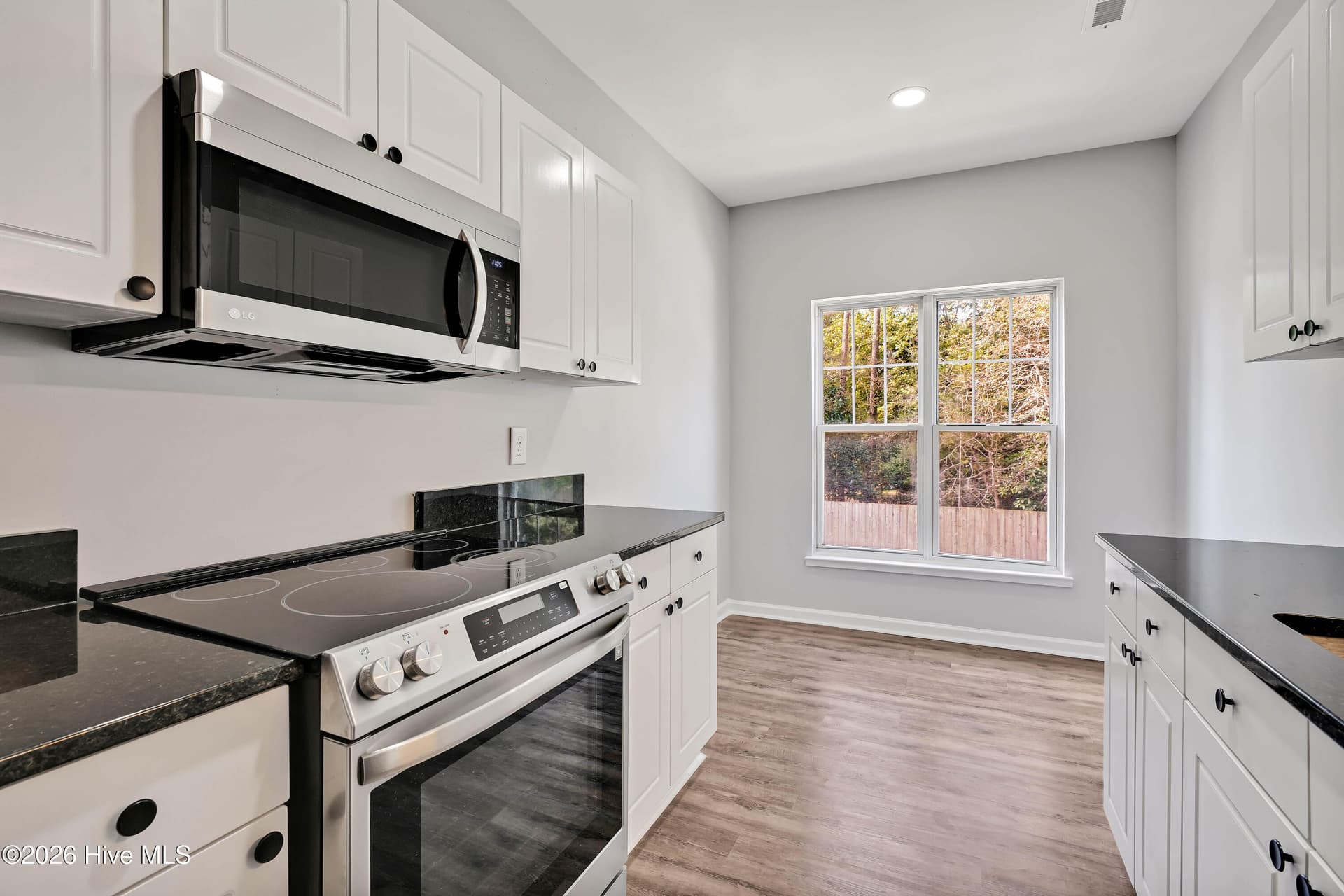 Condominium at 4519 Sagedale Drive Unit 203, Wilmington, NC 28405, photo 17 of 33