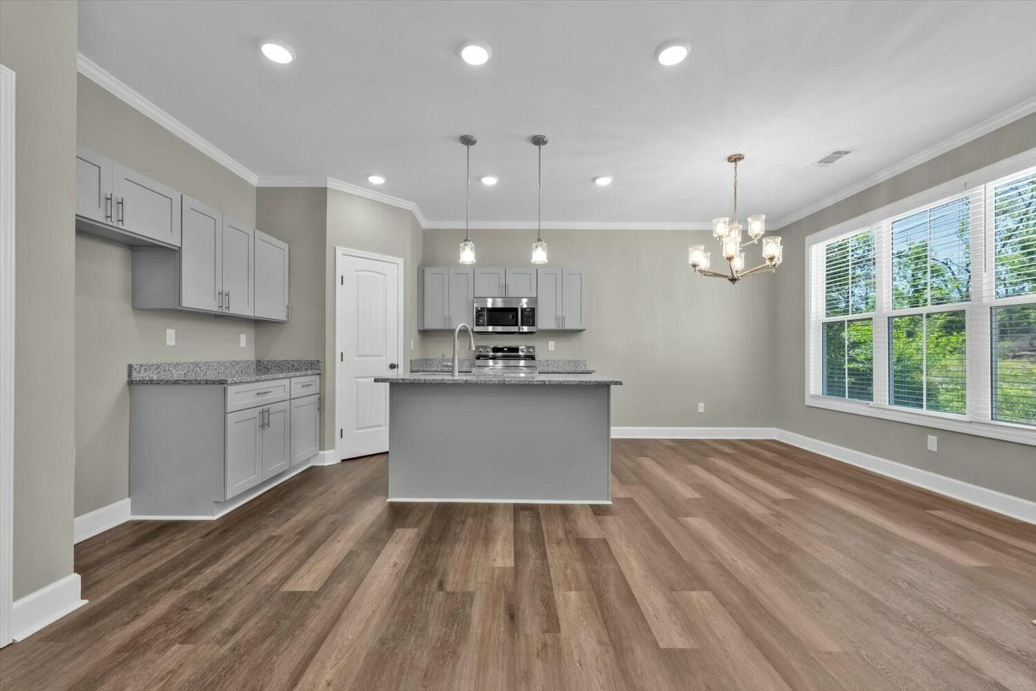 Single Family Residence at 38 Gregg Street, Augusta, GA 30901, photo 6 of 32