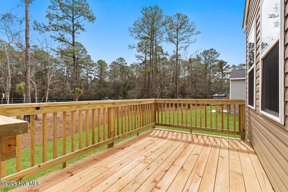 Single Family Residence at 908 Lanyard Lane, New Bern, NC 28560, photo 26 of 39