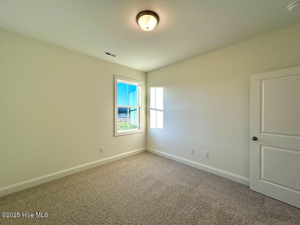 SIMILAR PHOTO - 814 Tupelo Tree Drive, Hubert, NC 28539