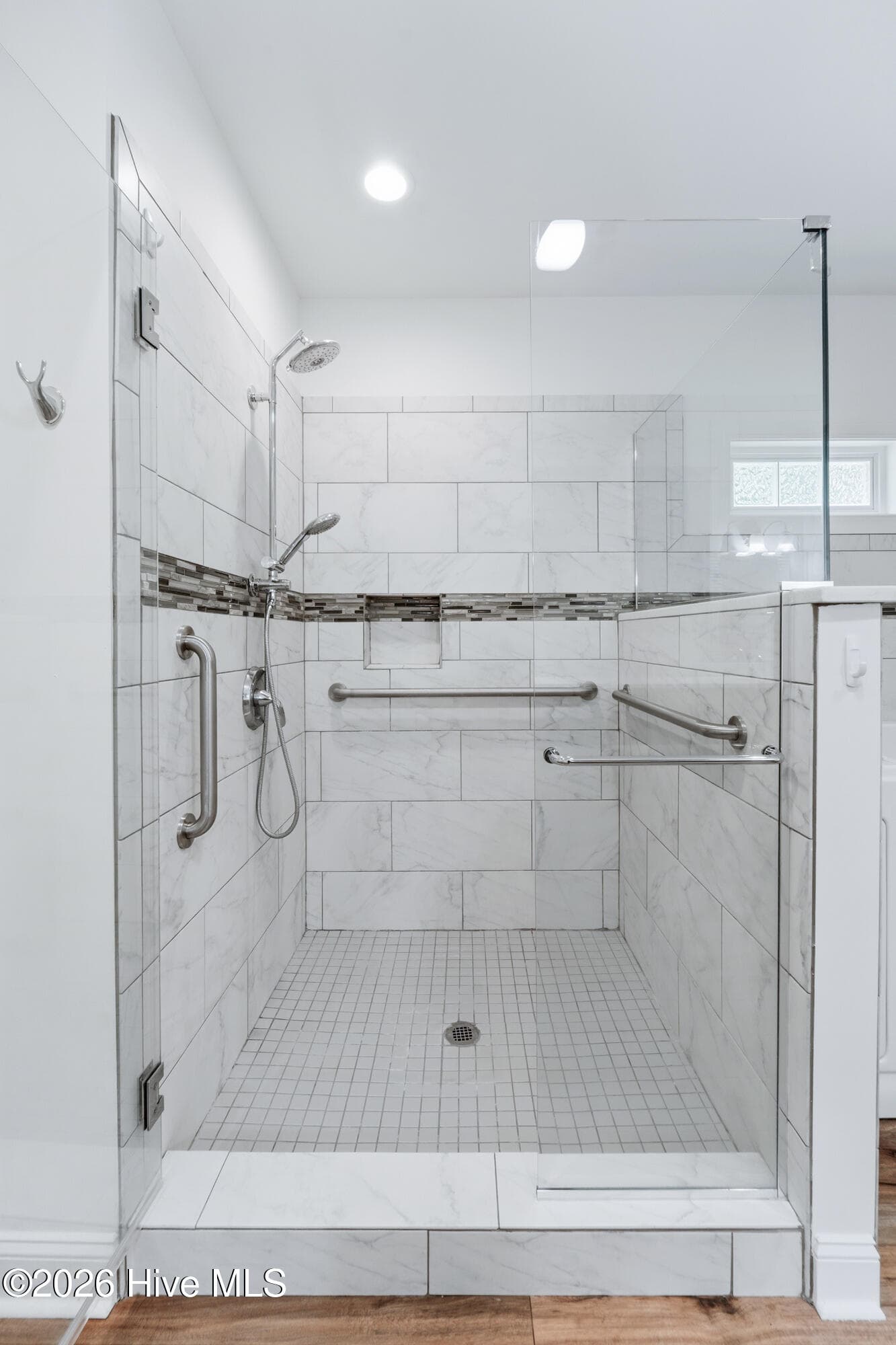 Master Shower - 1380 Oak Grove Road, Trenton, NC 28585