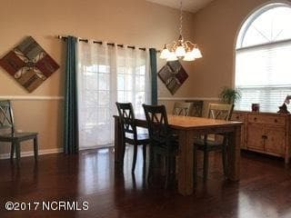Single Family Residence at 105 Lakeside Green Drive, New Bern, NC 28560, photo 4 of 32