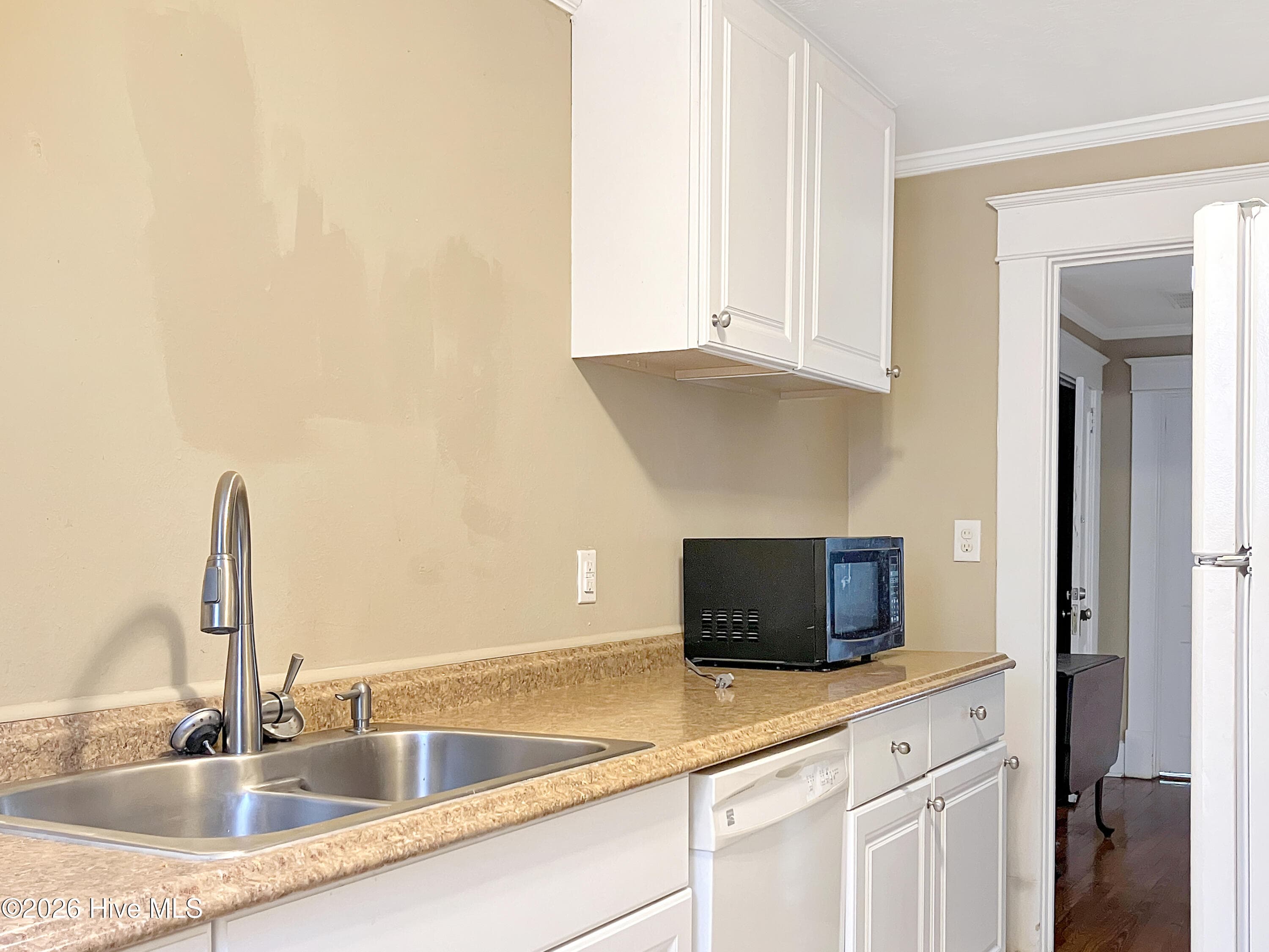 Triplex at 2407 Wrightsboro Road, Augusta, GA 30904, photo 6 of 6
