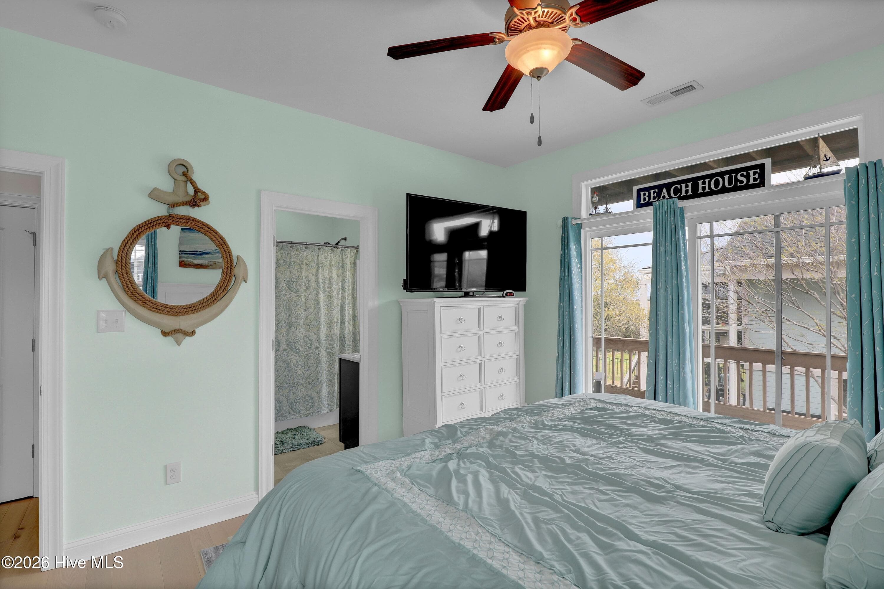 Townhouse at 208-2 Gysgt D W Boatman Drive 2, North Topsail Beach, NC 28460, photo 35 of 82