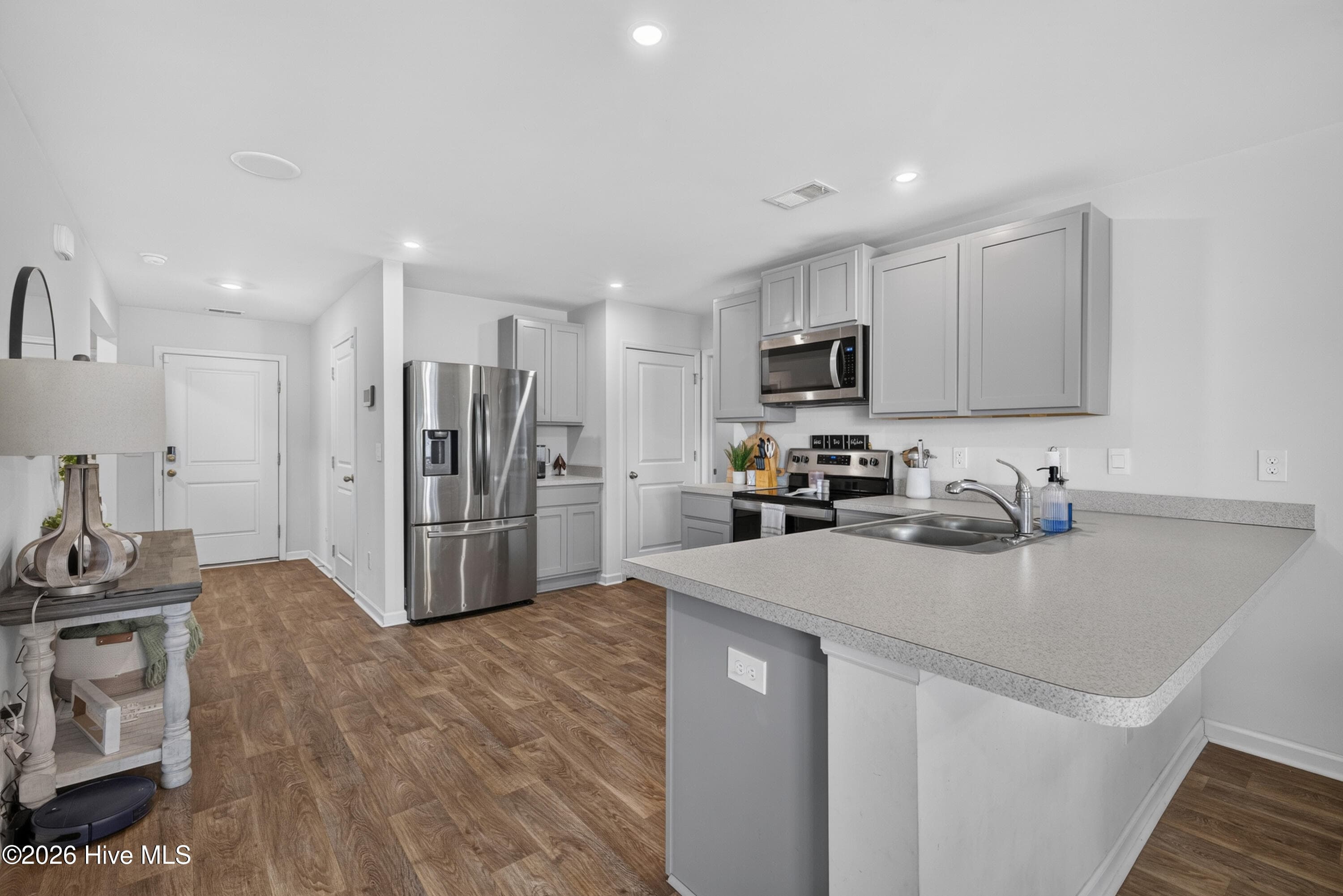 Single Family Residence at 8339 E Highcroft Drive NE, Leland, NC 28451, photo 12 of 64