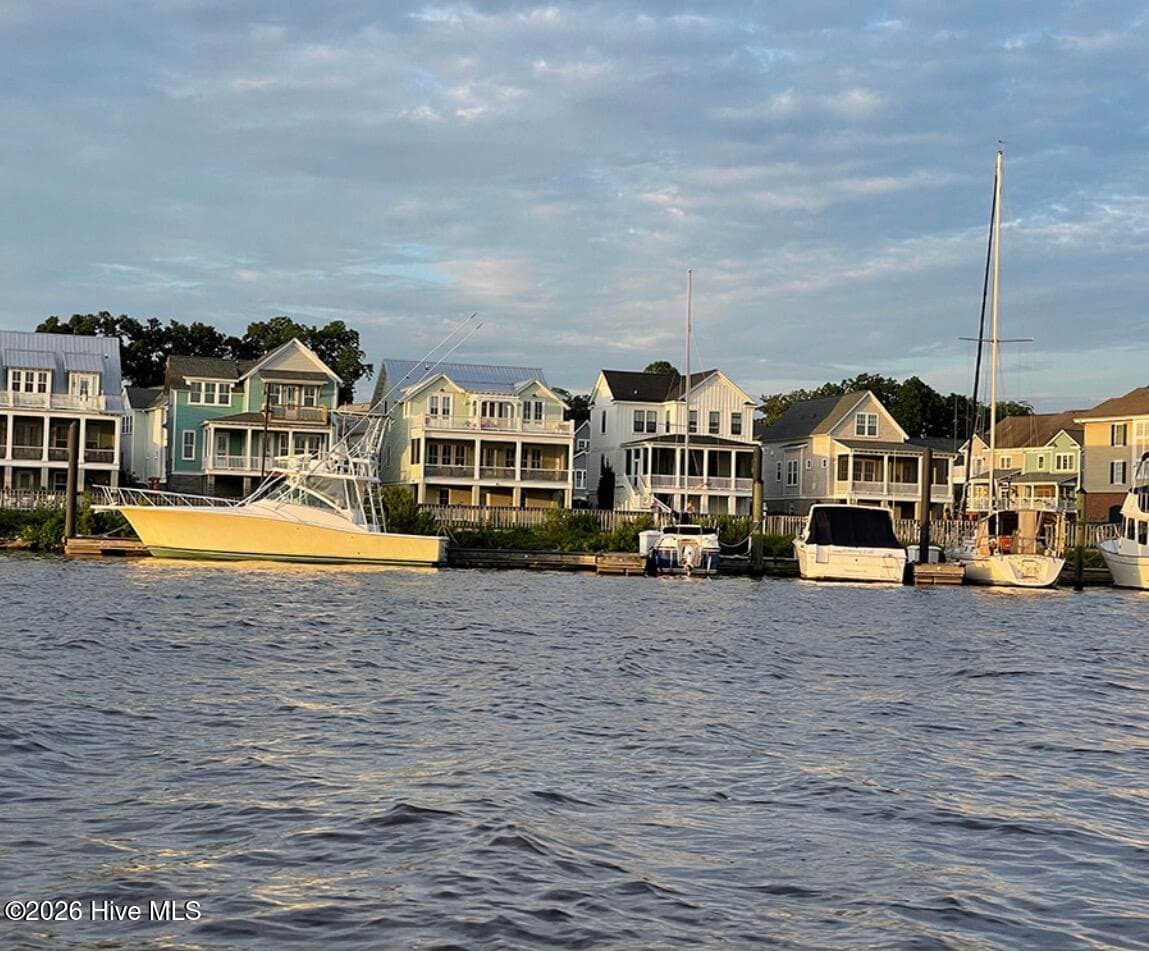Dockaminium at 227 E Water Street Dock B, Washington, NC 27889, photo 18 of 29