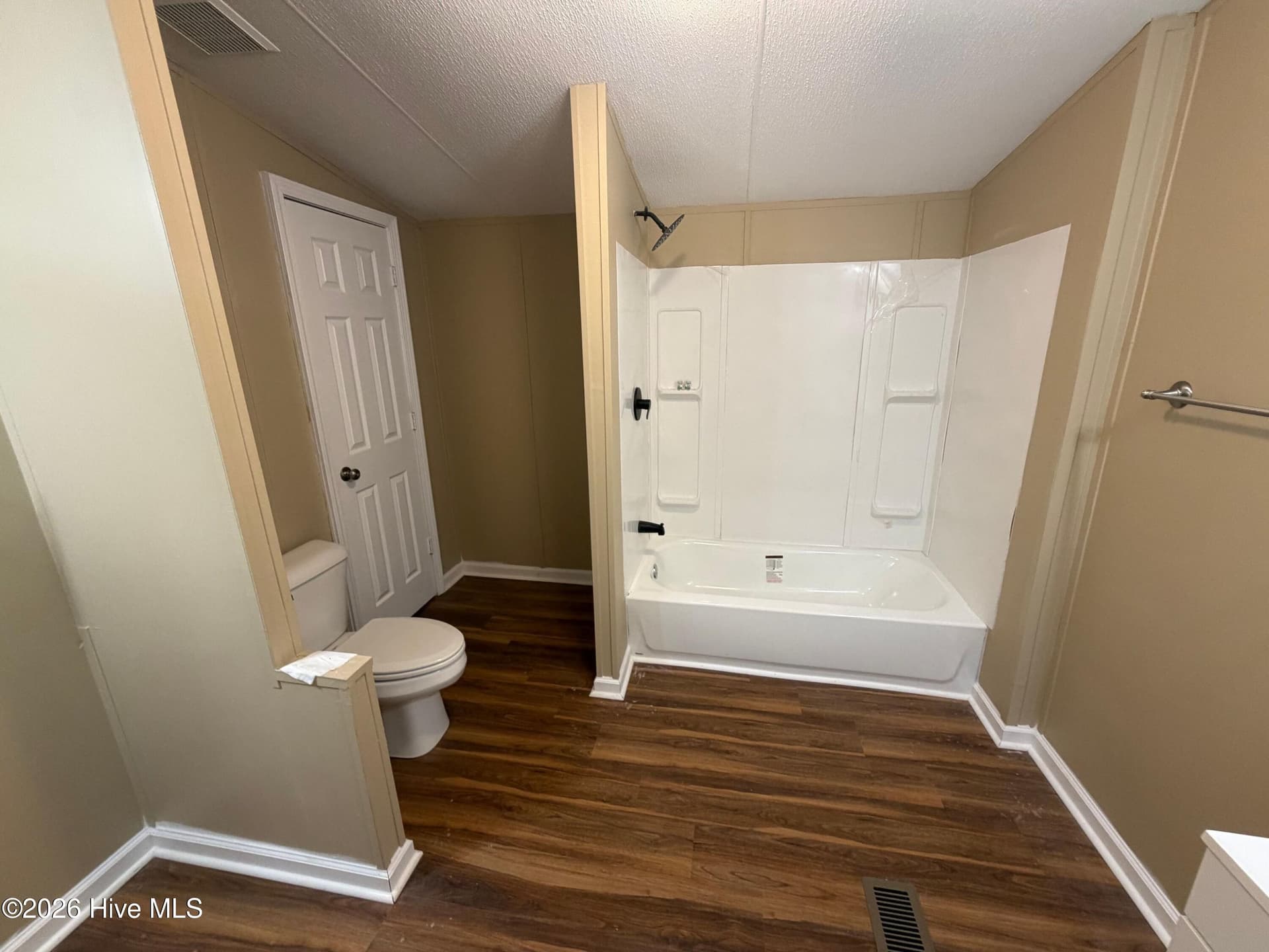 Manufactured Home at 1110 E Northern Boulevard, Tarboro, NC 27886, photo 37 of 37