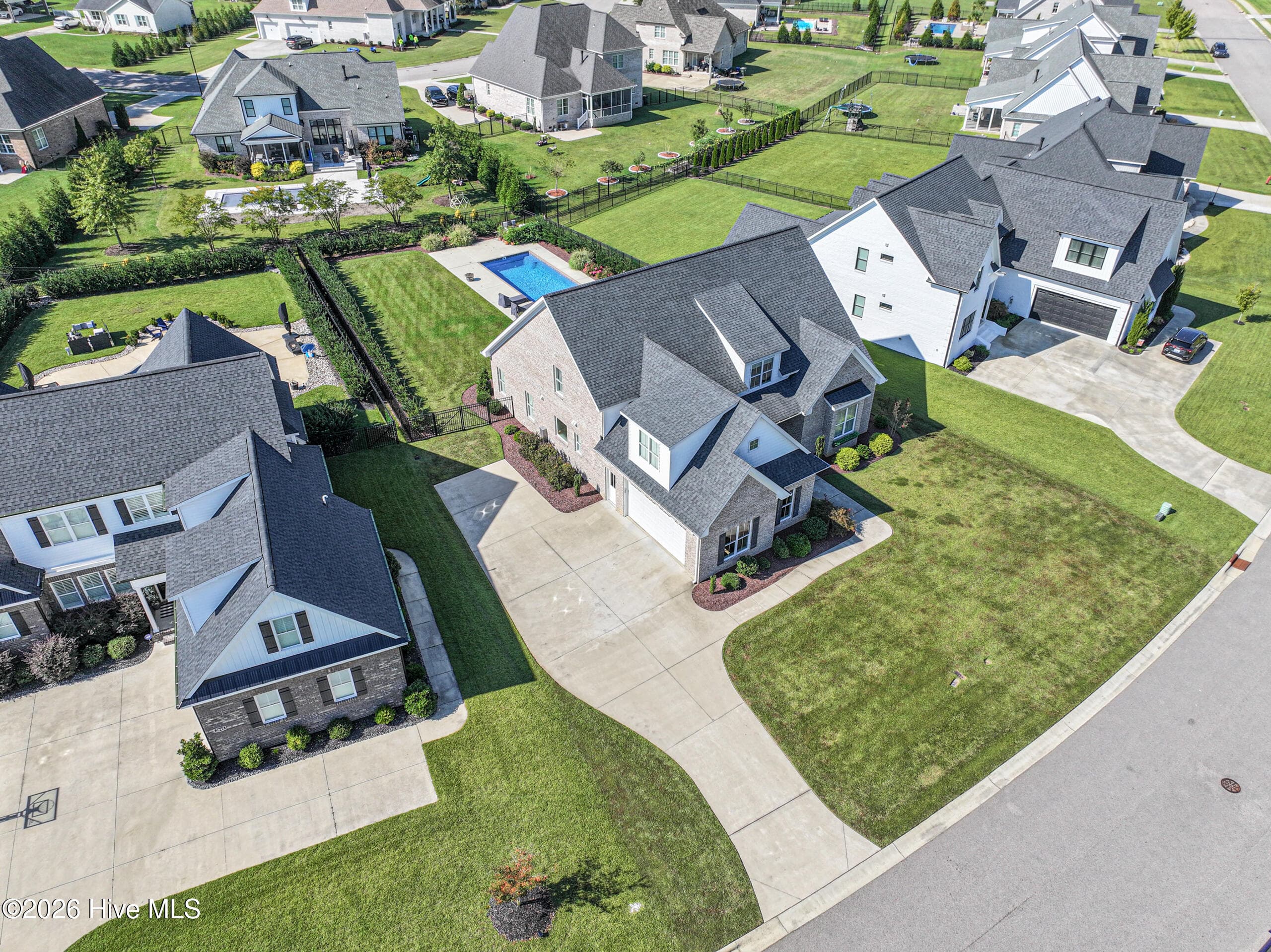 Single Family Residence at 2041 Sedbrook Lane, Winterville, NC 28590, photo 5 of 83