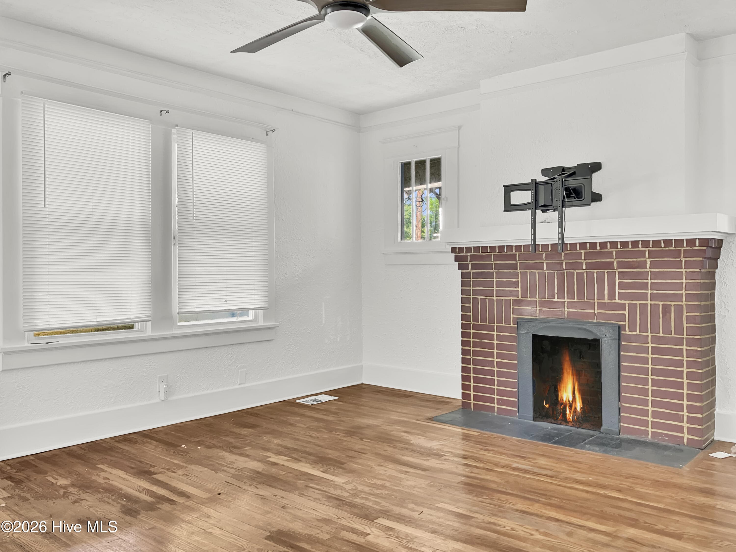 Triplex at 2407 Wrightsboro Road, Augusta, GA 30904, photo 3 of 6